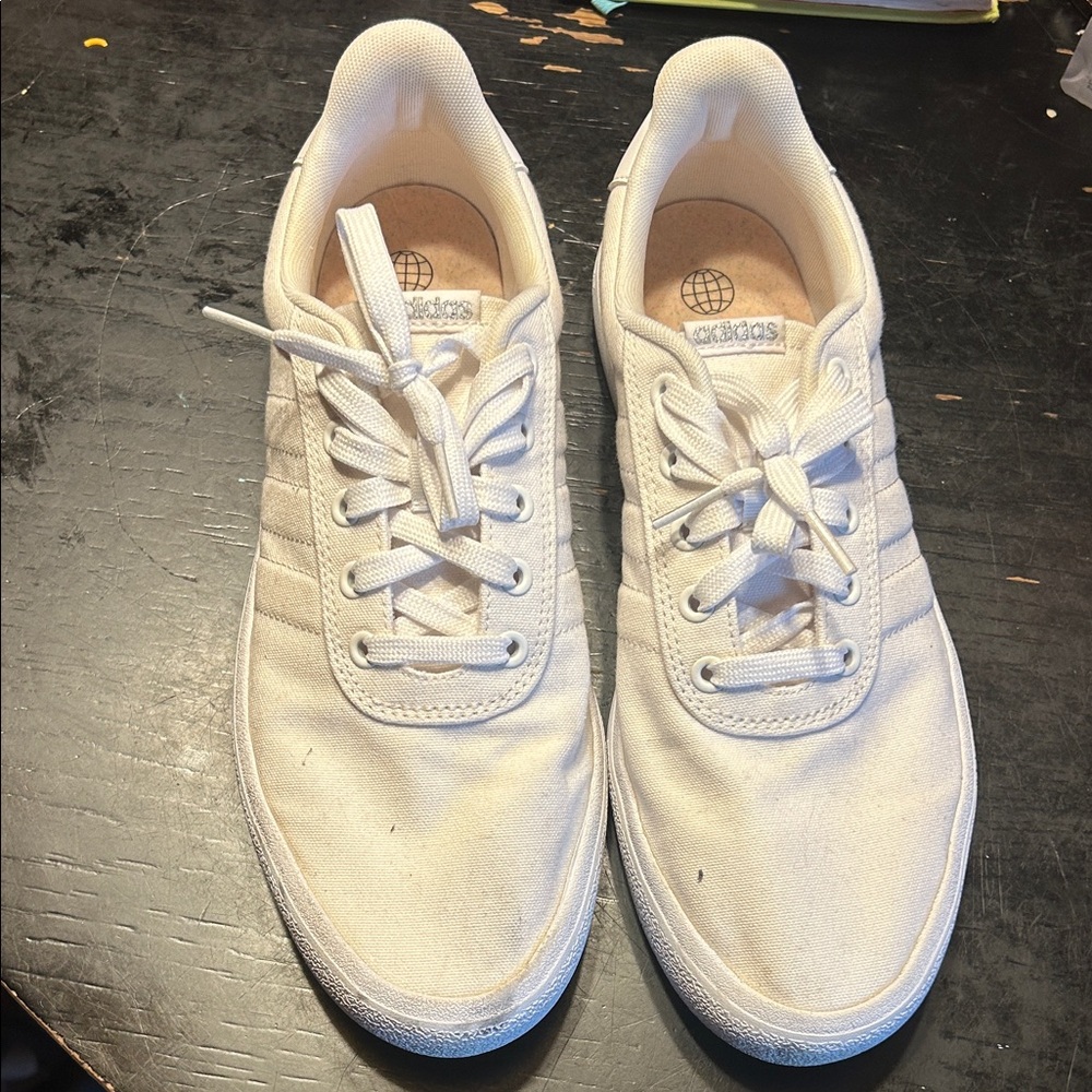 Adidas Men's Cream Canvas Sneakers